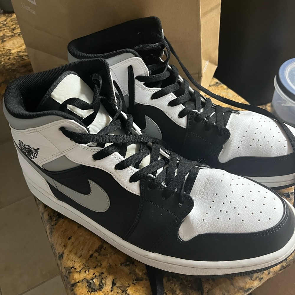 Jordan 1 White Shadow